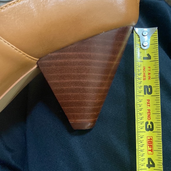 Vince camuto leather heeled sandals - Picture 12 of 12